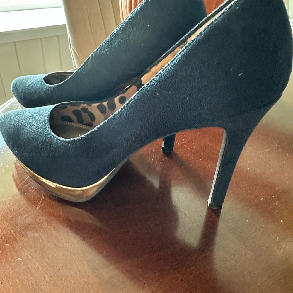 Christian Siriano Black and Gold Heels